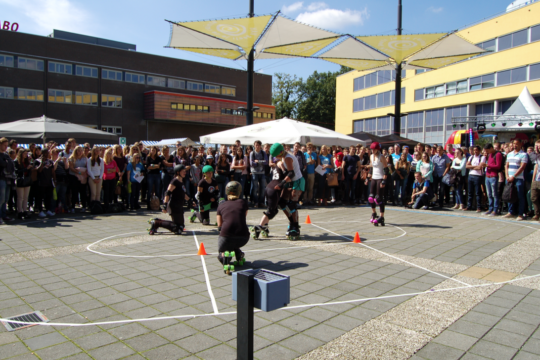 Roller Derby Demo HAN intro